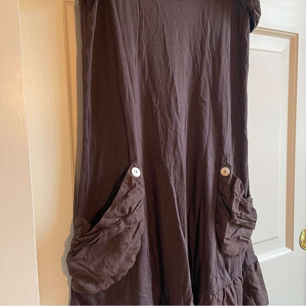 Elegant Brown Sleeveless Dress